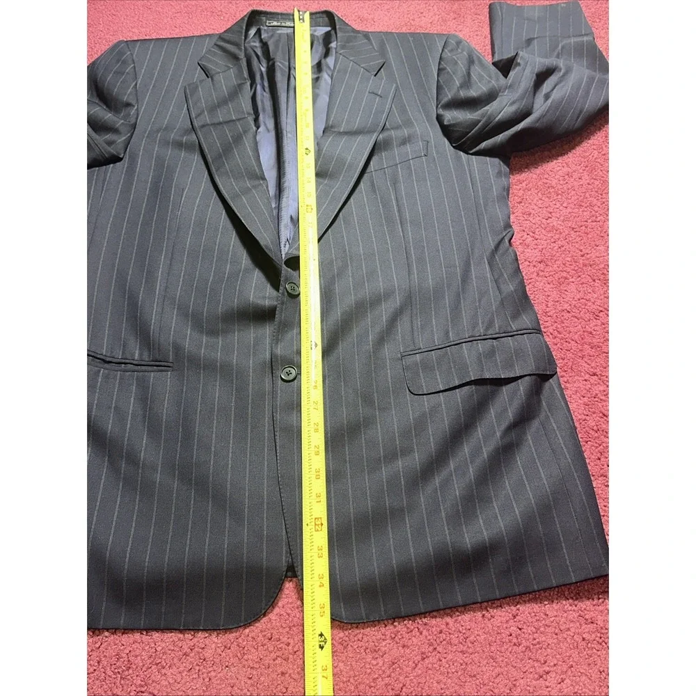 Ermenegildo Zegna Men Blazer at Neiman Marcus 100% Wool Size EU 56 Switzerland